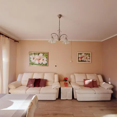 Adriatic Riviera Apartment